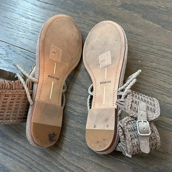 Dolce Vita Ankle Strap Sandals - Picture 6 of 6